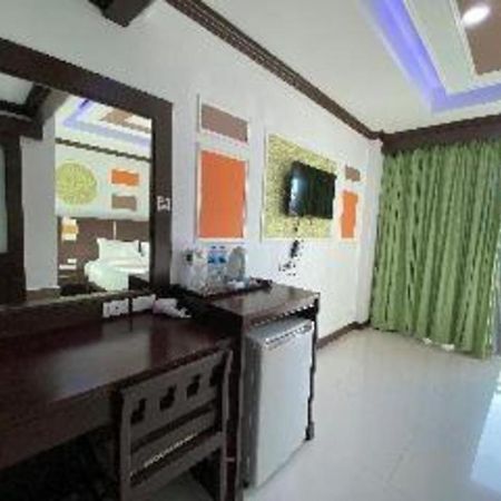 Azure Bangla Phuket Hotel Patong Eksteriør billede