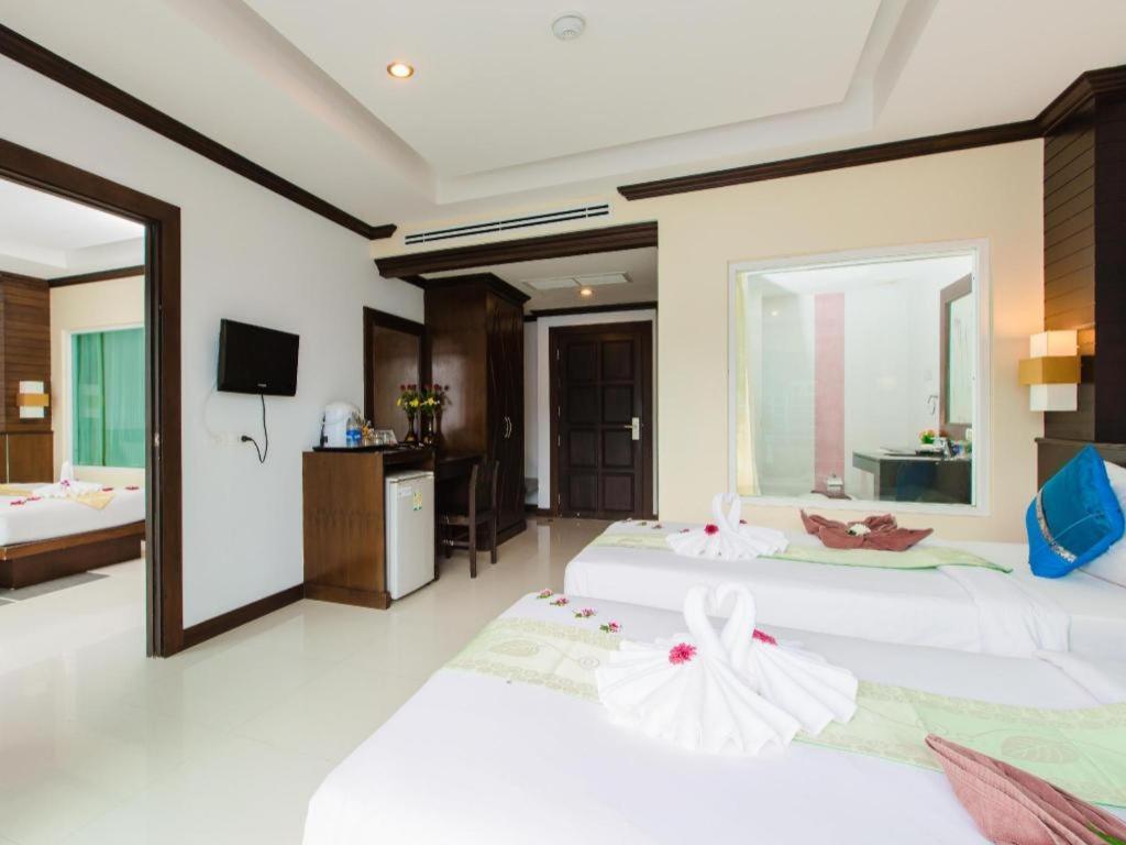 Azure Bangla Phuket Hotel Patong Eksteriør billede