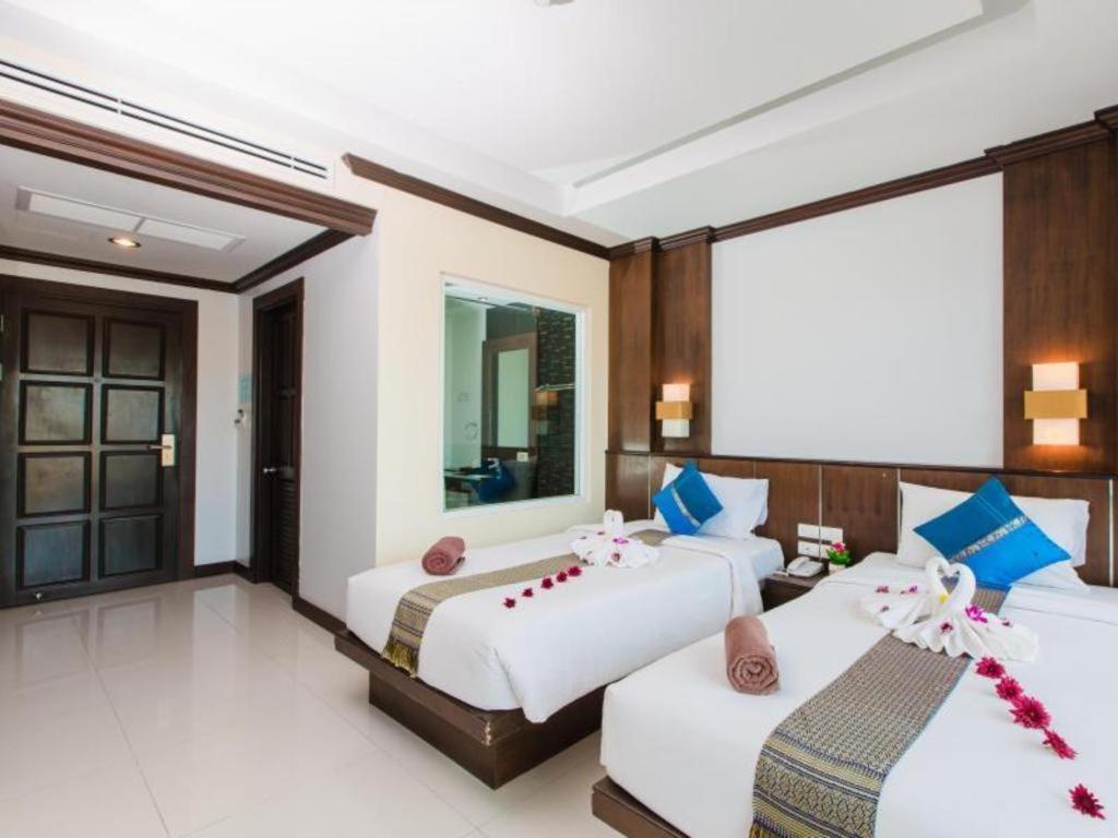Azure Bangla Phuket Hotel Patong Eksteriør billede