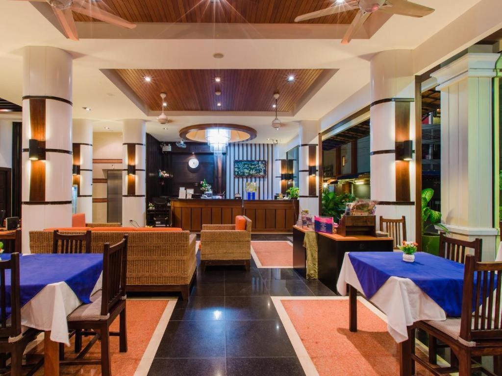 Azure Bangla Phuket Hotel Patong Eksteriør billede