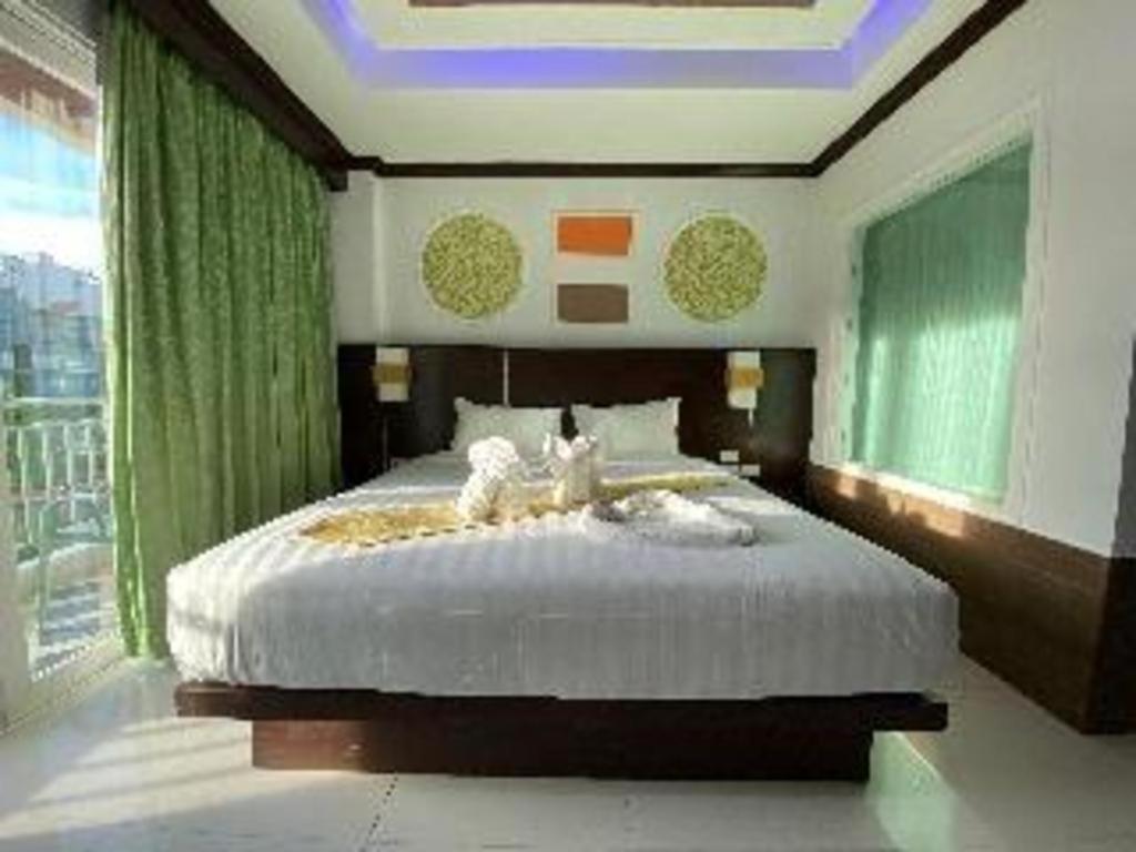 Azure Bangla Phuket Hotel Patong Eksteriør billede