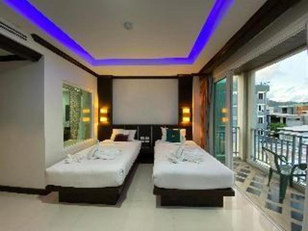 Azure Bangla Phuket Hotel Patong Eksteriør billede