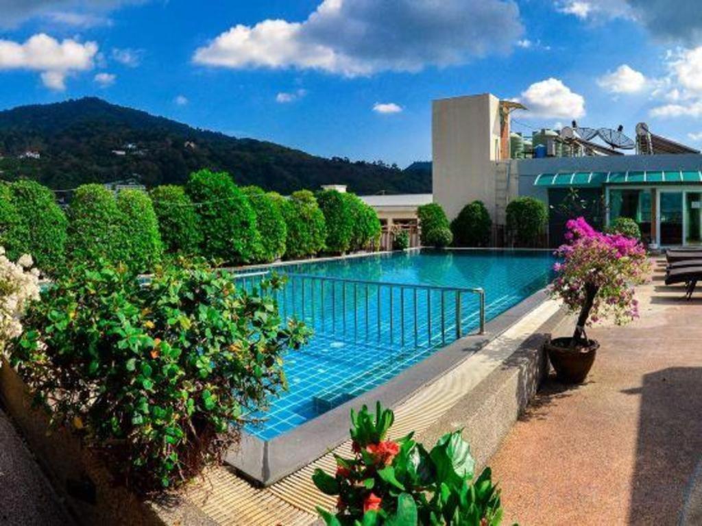 Azure Bangla Phuket Hotel Patong Eksteriør billede
